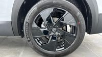 Citroen C5 Aircross 1.2 Hybride 145ch MAX boite automatique — photo 17