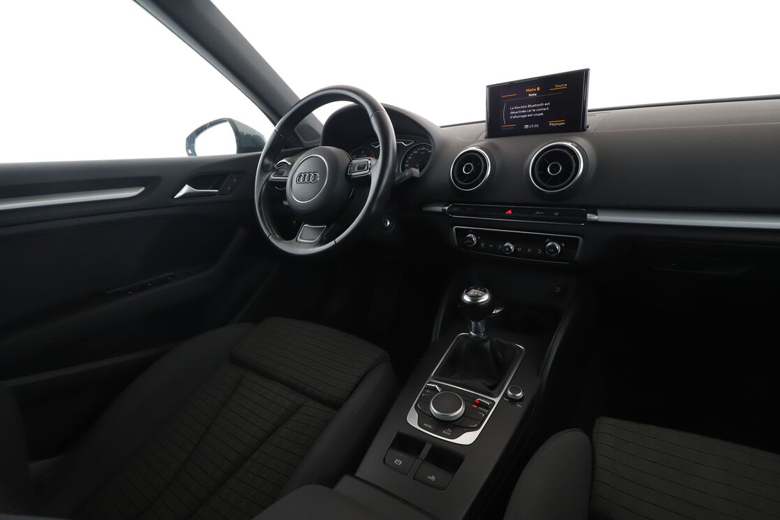 Audi A3 Cabriolet 2.0 TDI Ambition — photo 12