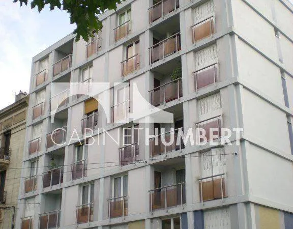 Stationnement Location Saint-Étienne 75€