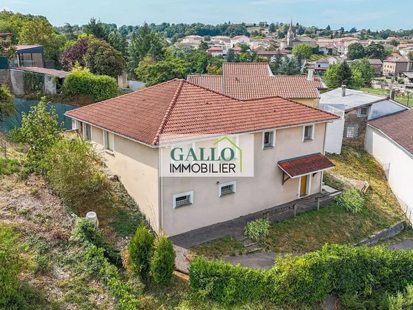Maison 5 pièces 120 m²