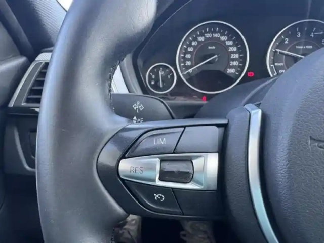 Bmw Serie 3 série 3 touring 318ia 136ch m sport — photo 5