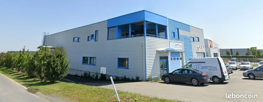 Photo 1