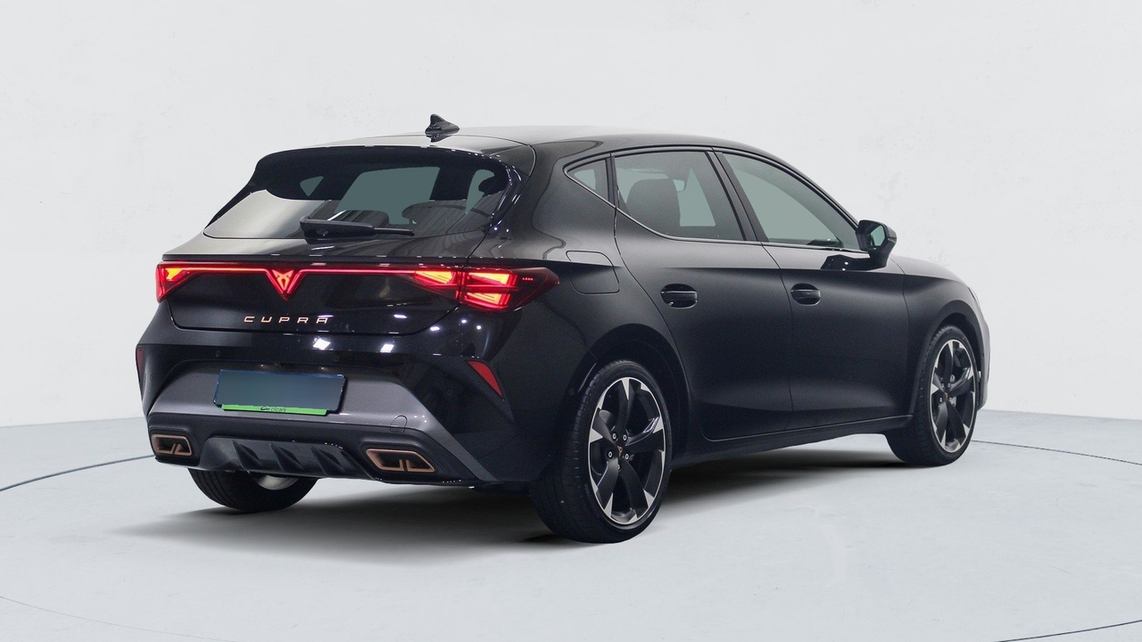 Cupra Leon — photo 5