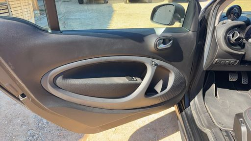 Smart Fortwo Coupe 0.9 90 BA6 - Brabus Style – 2019 – 55815 km – Essence – Boîte Automatique — photo 25