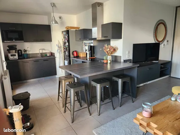Appartement T2 meublé - 41 m² - 920 CC
