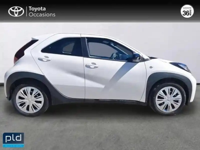 Toyota Aygo x 1.0 vvt-i 72ch dynamic my24 — photo 4