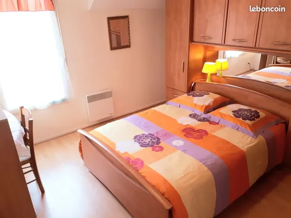 Chambre meublée agréable