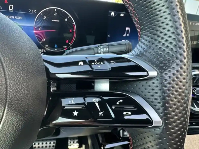 Mercedes Classe A 180 d amg line — photo 35