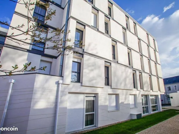 Studio 1 pièce 18 m²