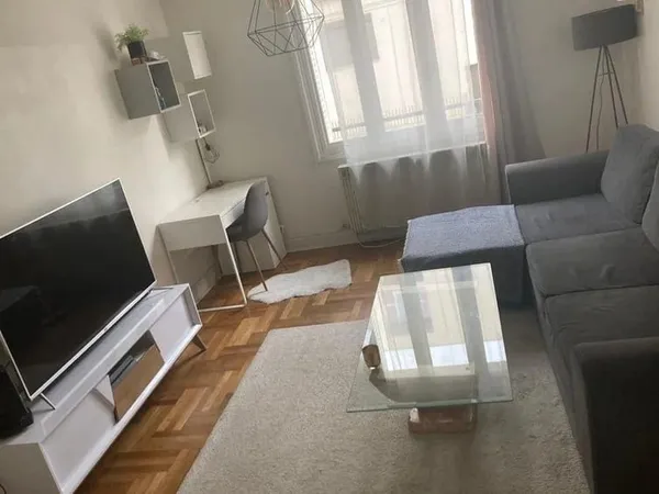 Beau et grand 2P 58m² proche de l'hôpital Médipôle