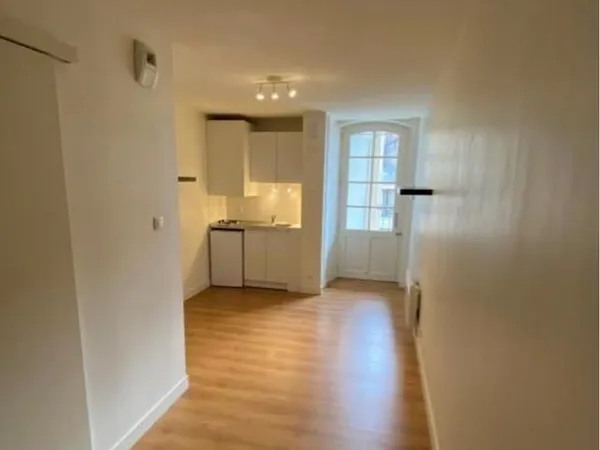 T1 18m2 jardin commun