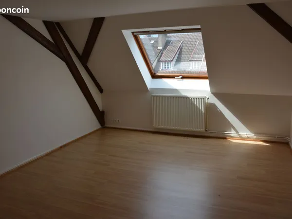 Appartement T2 centre ville Pont-de-Roide