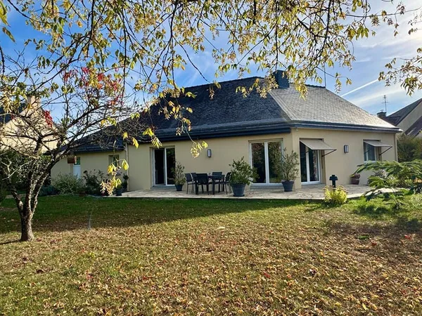 Maison de plain-pied 4 pièces 111 m²