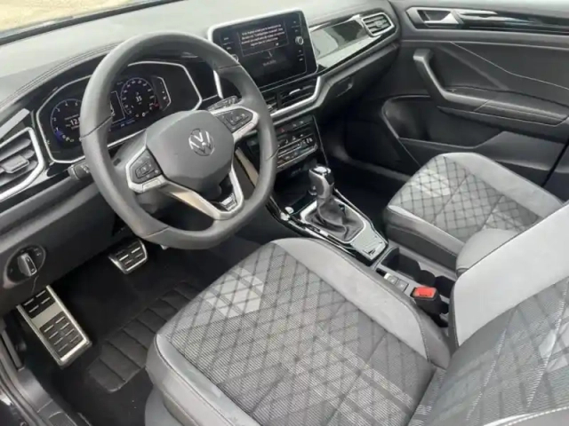 Volkswagen T-Roc 1.5 tsi evo2 150ch r-line dsg7 — photo 9