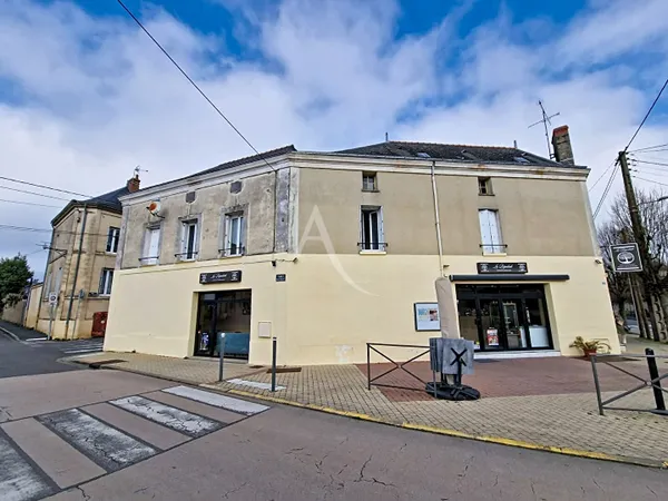 Hôtel 6 pièces 266 m²