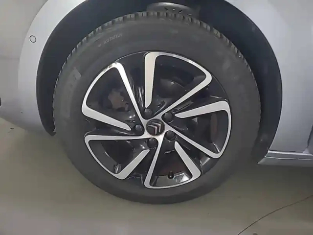 Citroën C4 grand  spacetourer bluehdi 130 s&amp;s eat8 — photo 73