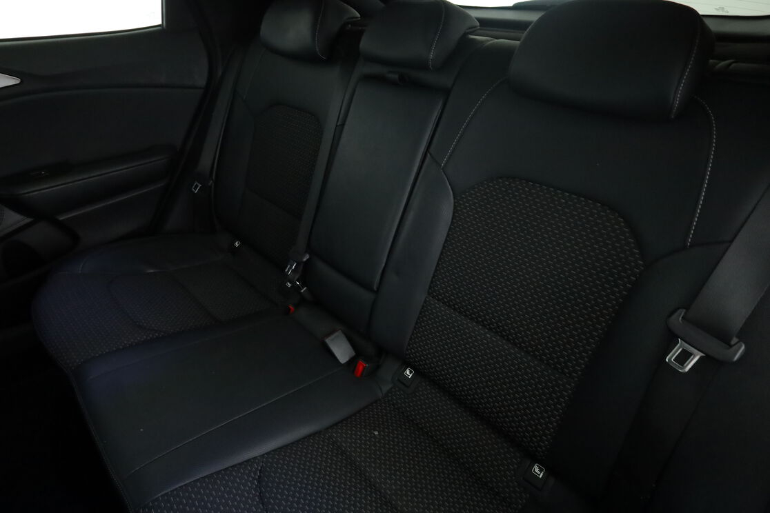 Kia XCeed 1.4 T-GDi ISG Launch Edition DCT7 — photo 13