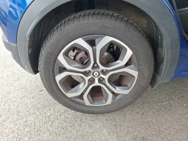 Renault Captur e-tech 145 - 21 — photo 51