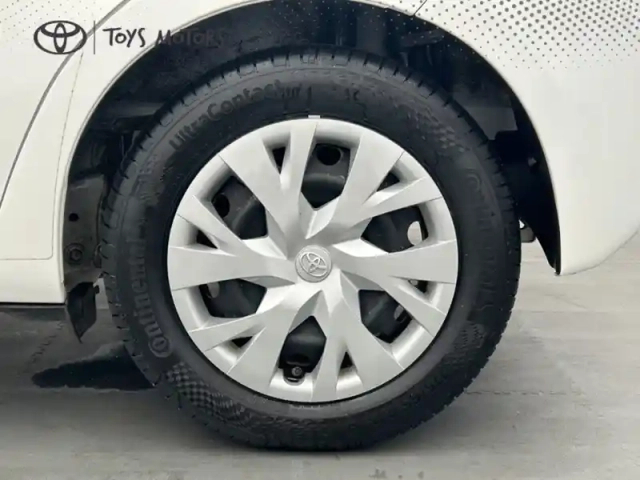 Toyota Yaris 70 vvt-i france — photo 11