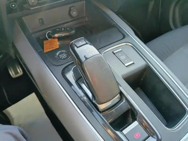 Citroën C5 Aircross hybride rechargeable 225 s&amp;s e-eat8 shine pack — photo 24