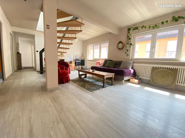 Duplex 6 pièces 105 m²