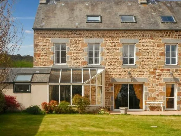 Maison 7 pièces 192 m²