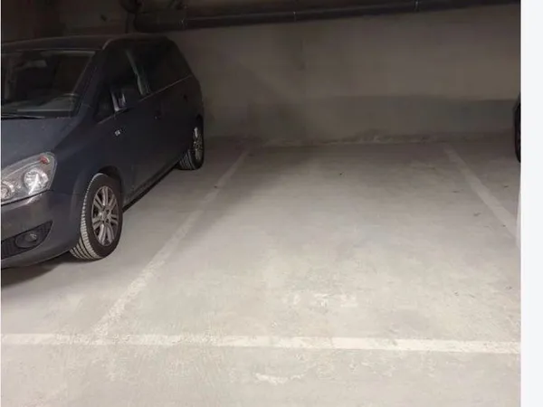 Location place de parking à Bagnolet - Journée ou semaine