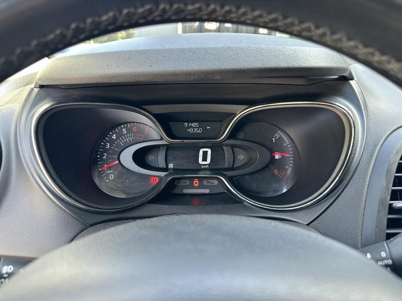 Renault Captur 0.9 tce 90ch energy intens euro6c — photo 25