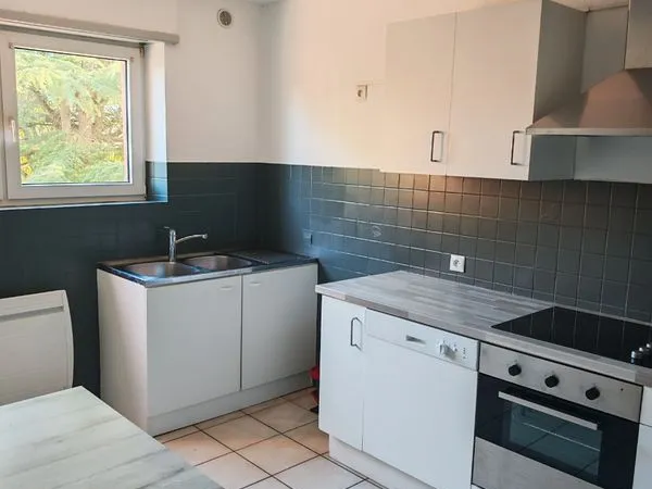 Appartement 3 pièces 77m2