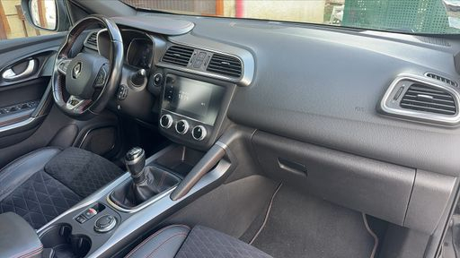 Renault Kadjar 1.7 dCi 150 AWD - Esf – 2019 – 120000 km – Diesel – Boîte Manuelle — photo 43