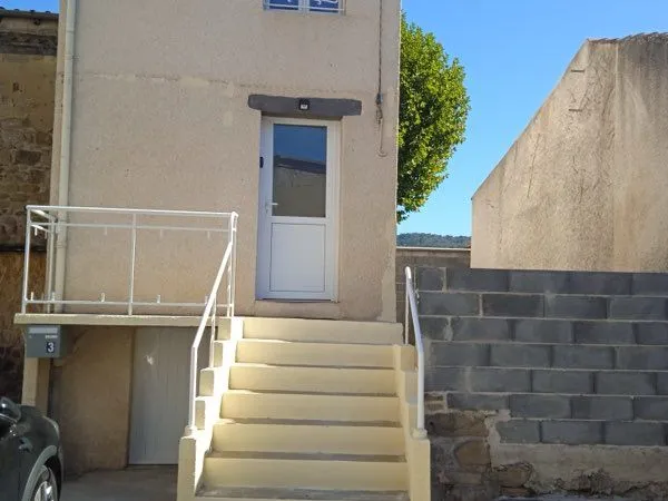 Maison de bourg avec jardinet