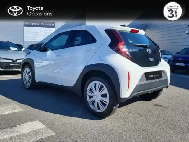 Toyota Aygo X 1.0 vvt-i 72ch dynamic my23 — photo 4