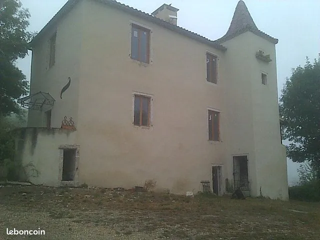 Photo 1