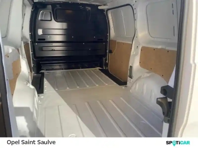 Opel Vivaro fg xl 2.2 diesel 150ch pack premium connect — photo 6
