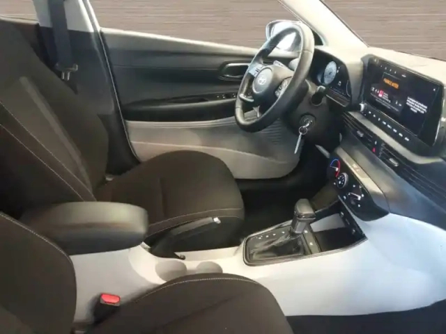 Hyundai I20 1.0 t-gdi 100 dct-7 hybrid 48v — photo 12