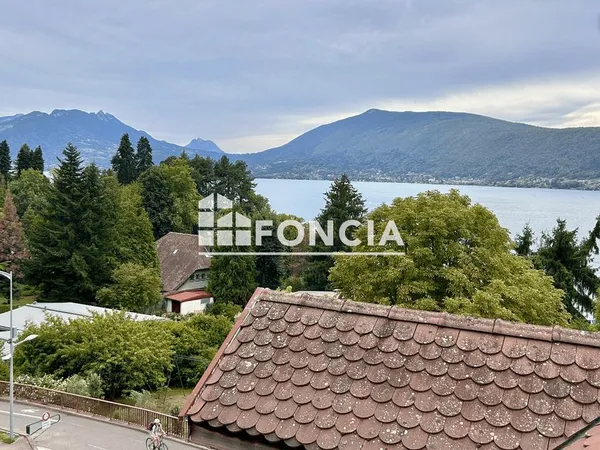 Appartement type 4 à Veyrier du Lac