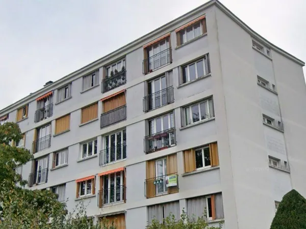 Centre ville - F2 37,54 m2 - Parking + Cave