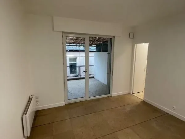 Studio 1 pièce 17 m²