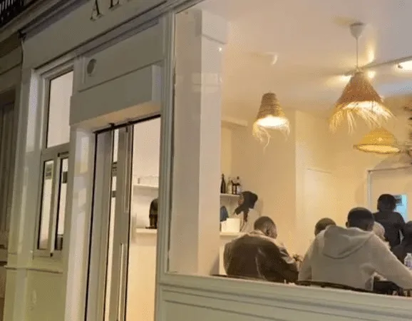 Boutique 31 m²