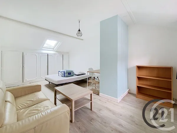 Studio 1 pièce 29 m²