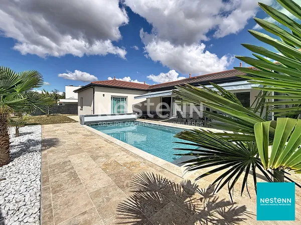 À CIVENS, à seulement 5 minutes de Feurs, villa récente de 130,6 m2 , 4 chambres, où confort, modern