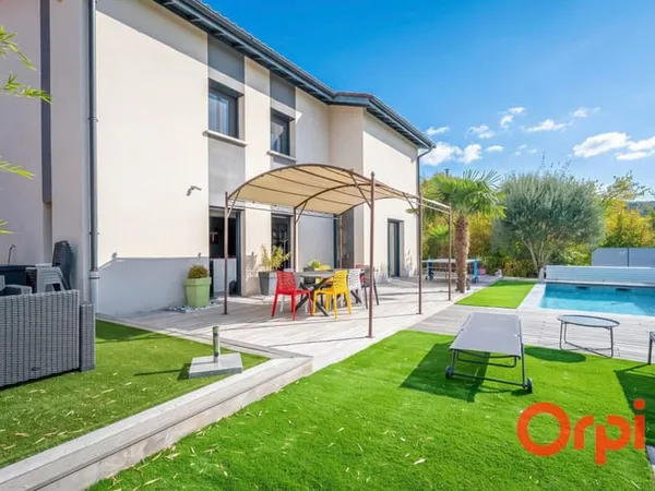 Maison 5 pièces 149 m²