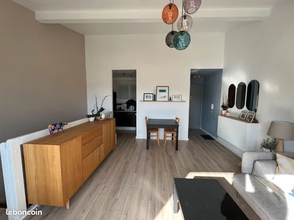 Location appartement T3 meublé duplex