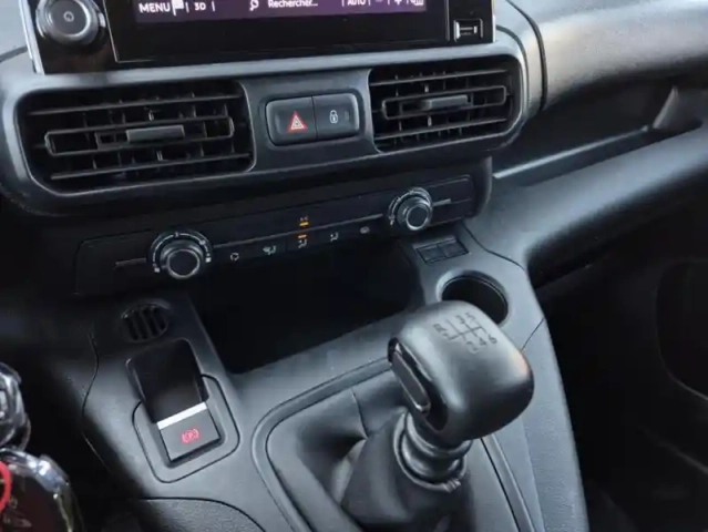 Citroën Berlingo van iii taille m 650kg puretech 110 s&amp;s bvm — photo 26