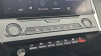 Peugeot 308 1.2 PureTech 130ch S&S Active Pack EAT8 — photo 13