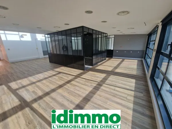 AUTERIVE-Local commercial 150 m2