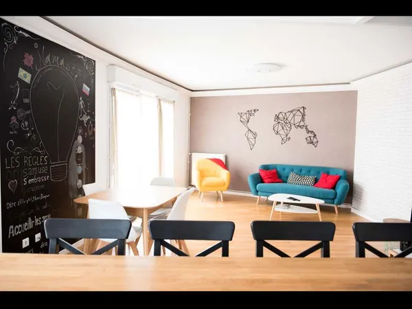 Appartement - 2 pièces - 56m² - Meublé
