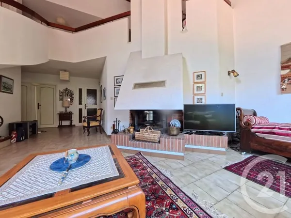 Maison 4 pièces 146 m²