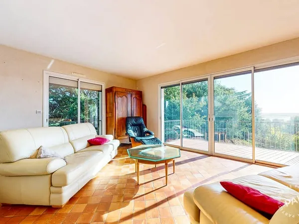 Maison 8 pièces 170 m²