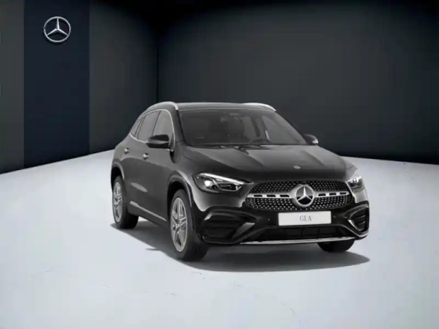 Mercedes Gla 200 d amg line — photo 11